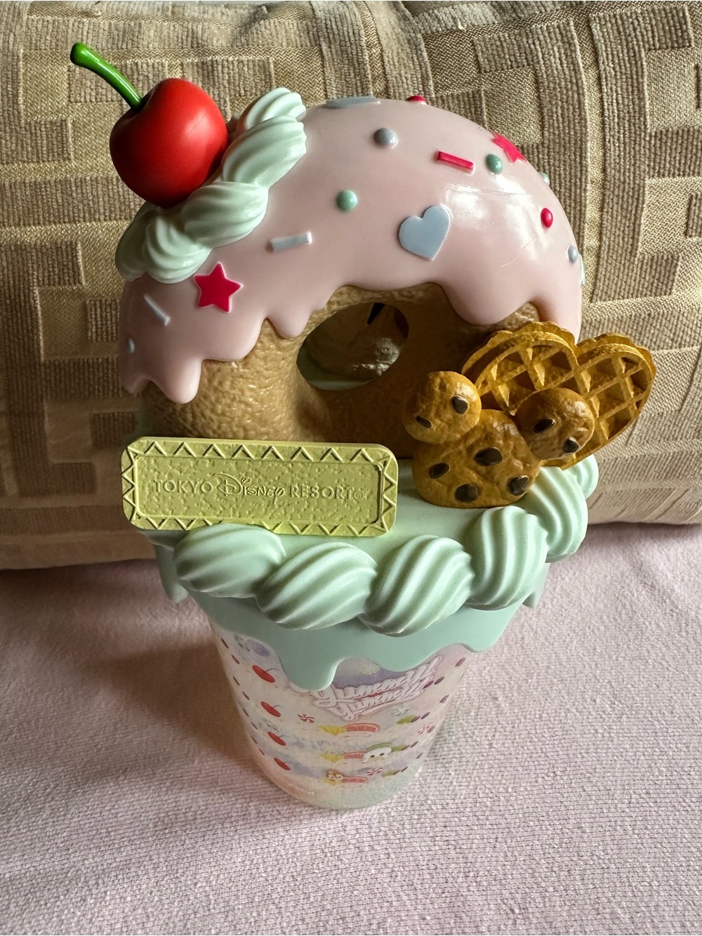 PAL-PALOOZA Tokyo Disneyland PARFAIT Mint & Pink Donut Cup
